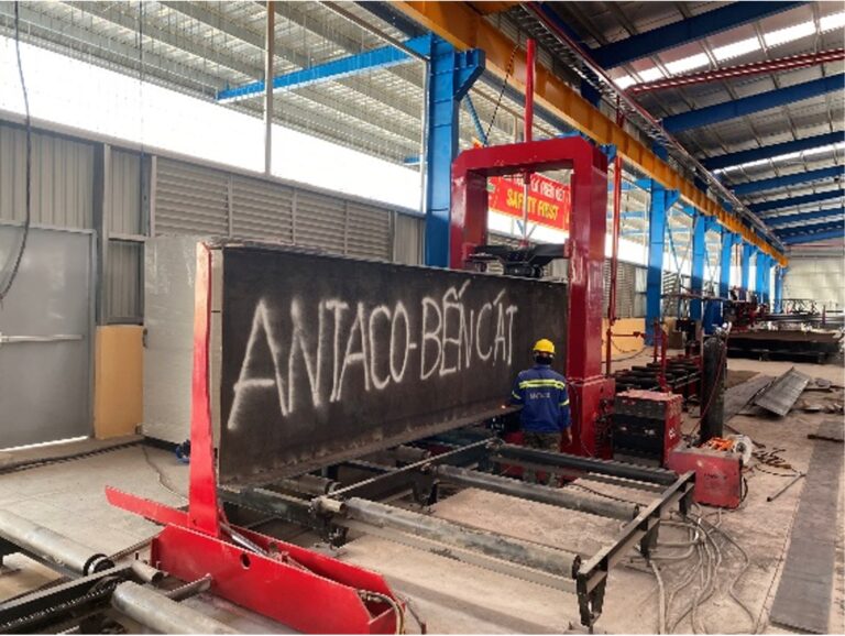 Quy trình lắp ráp bản bụng và cánh dầm thép