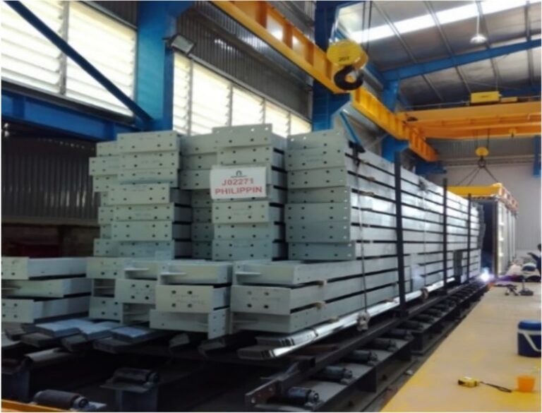 Xếp hàng vào container